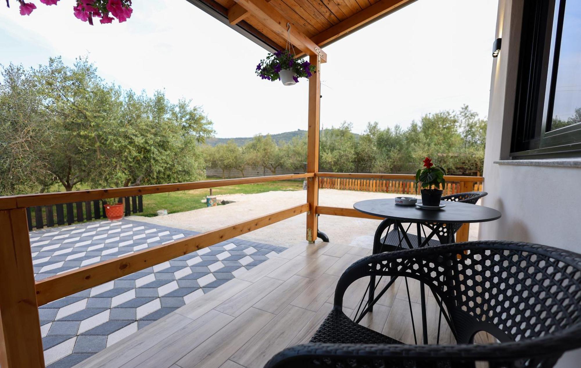 Olive Oasis Studio Берат Экстерьер фото