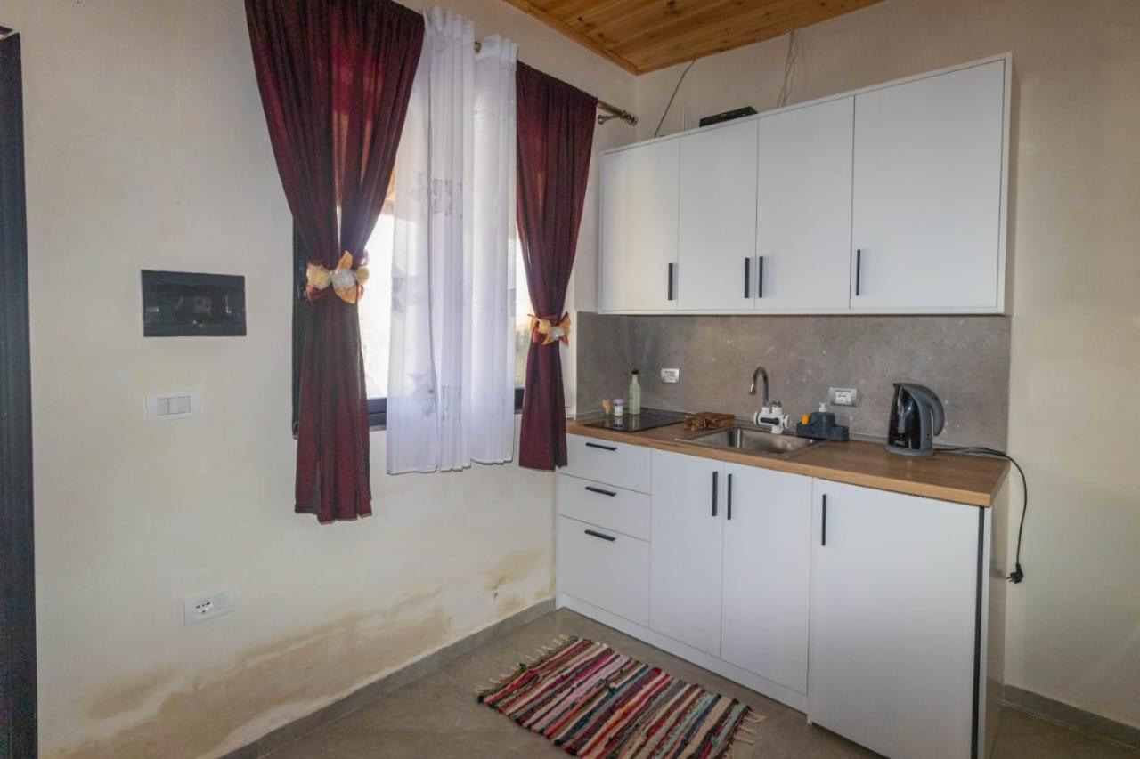 Olive Oasis Studio Берат Экстерьер фото