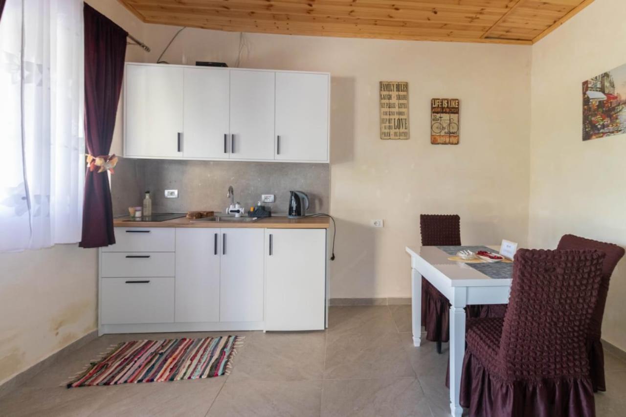 Olive Oasis Studio Берат Экстерьер фото