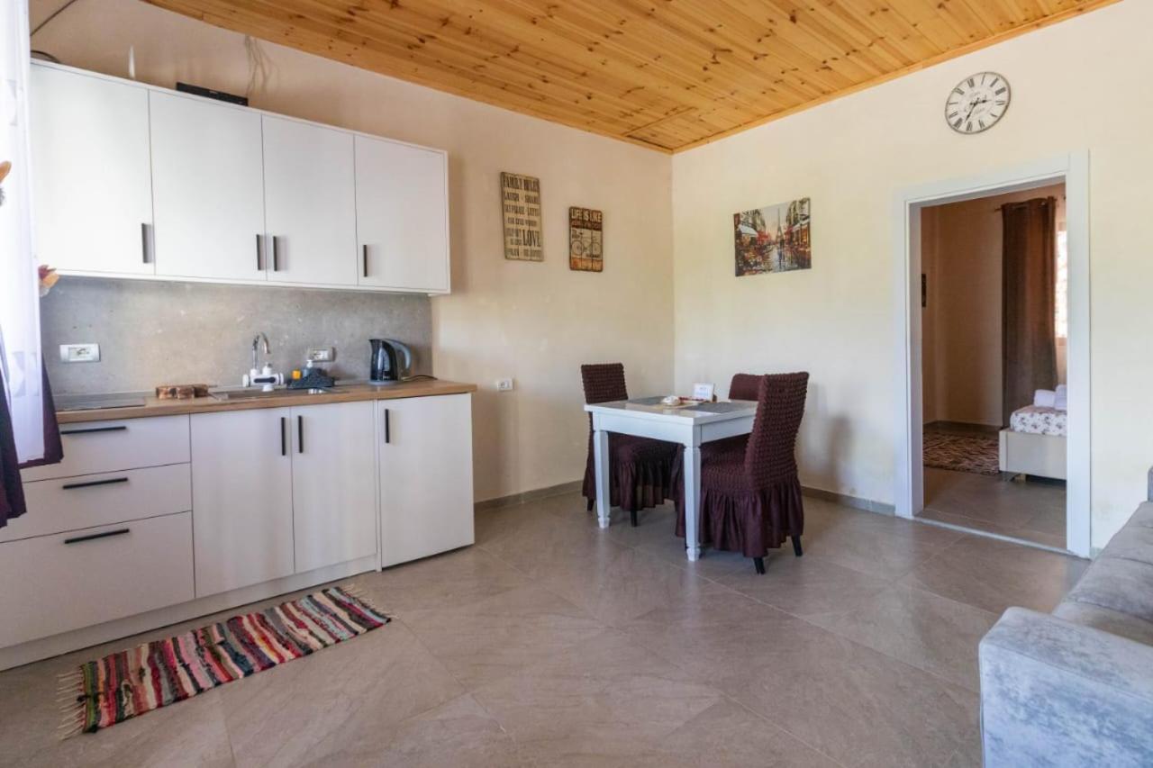 Olive Oasis Studio Берат Экстерьер фото